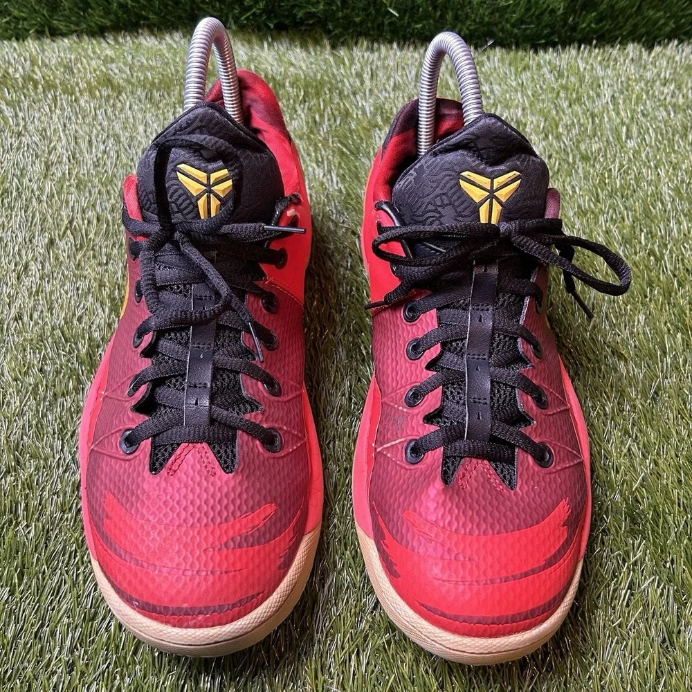 Nike Kobe 8 Venomenon 4 Year of the Horse Mens 10‎ Red Crimson 635578-600
